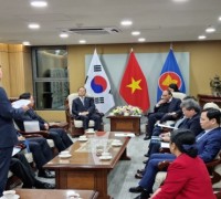 박현국 봉화군수, 베트남 국가주석 접견…베트남마을 조성사업 협력 논의